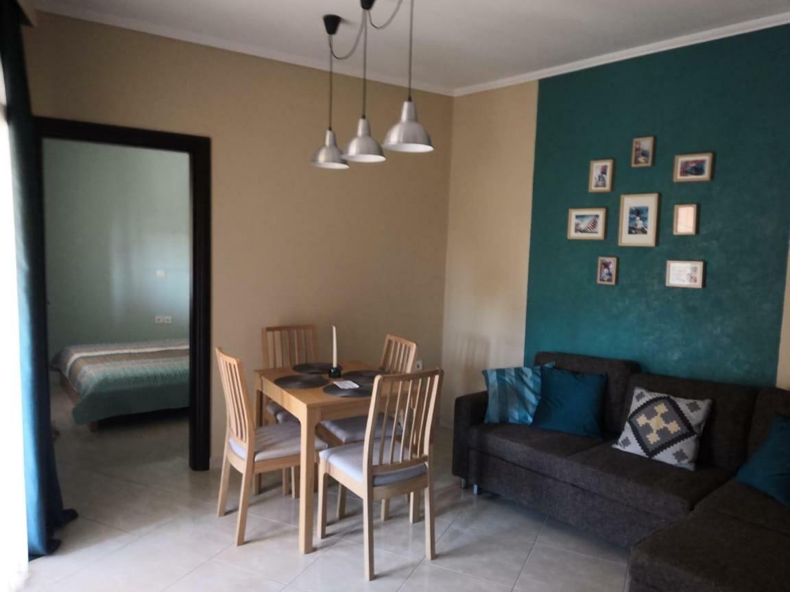 Comfortable Apartment Near The Central Beach Nea Skioni Exteriér fotografie