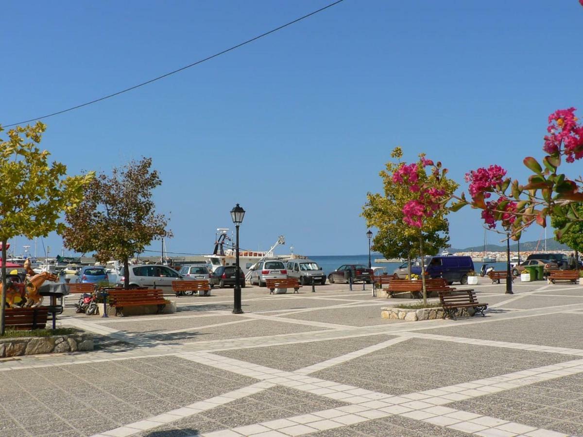 Comfortable Apartment Near The Central Beach Nea Skioni Exteriér fotografie